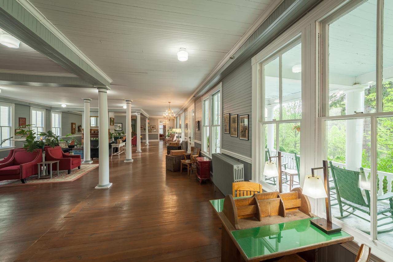 Grand Old Lady Hotel Waynesville Kültér fotó